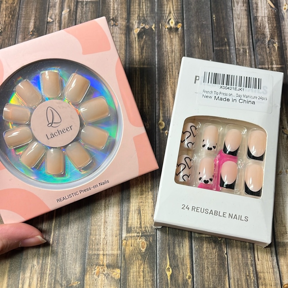 5for$10 Medium Squared Nude Nails And Medium Nude And Black Nails With Hearts